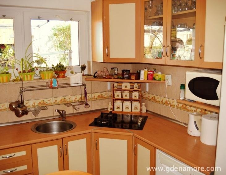 Apartman 4